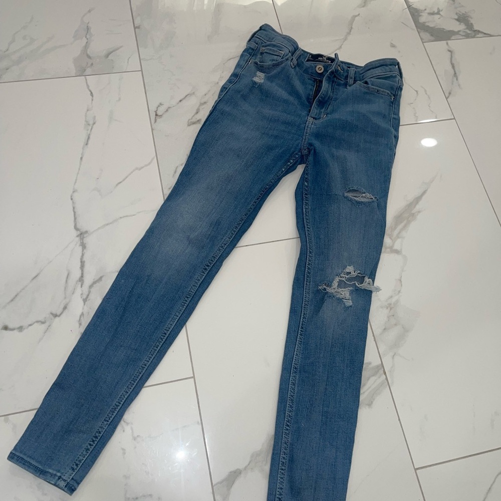 Hollister Blue Skinny Jeans with Distressed Knee